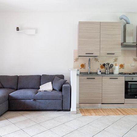 Appartamento Giulia Besnate Exterior foto